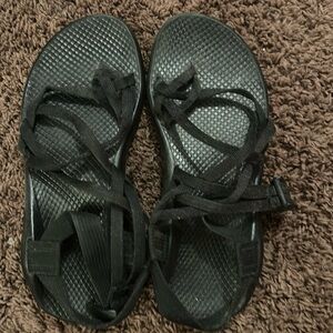 One toe choco sandals